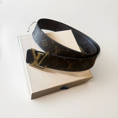 Louis vuitton iniziali - louis, lv